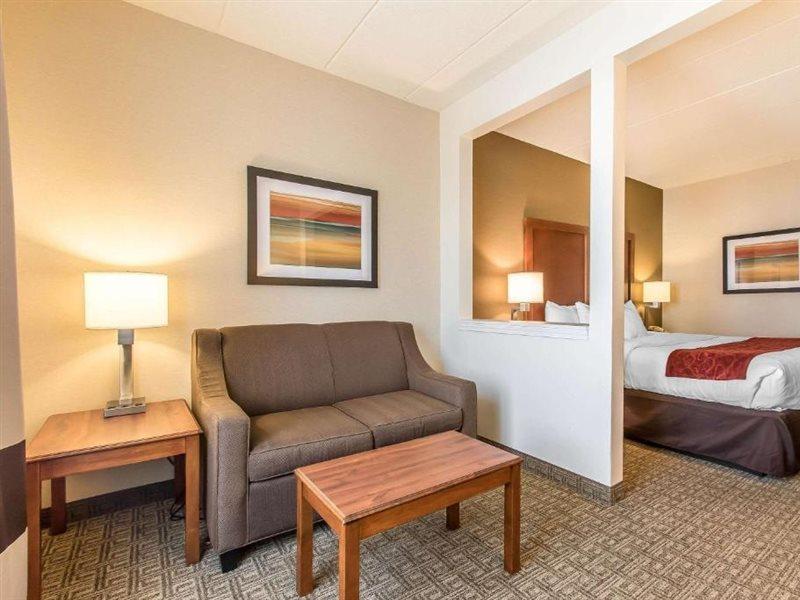Comfort Suites Richmond Exteriér fotografie