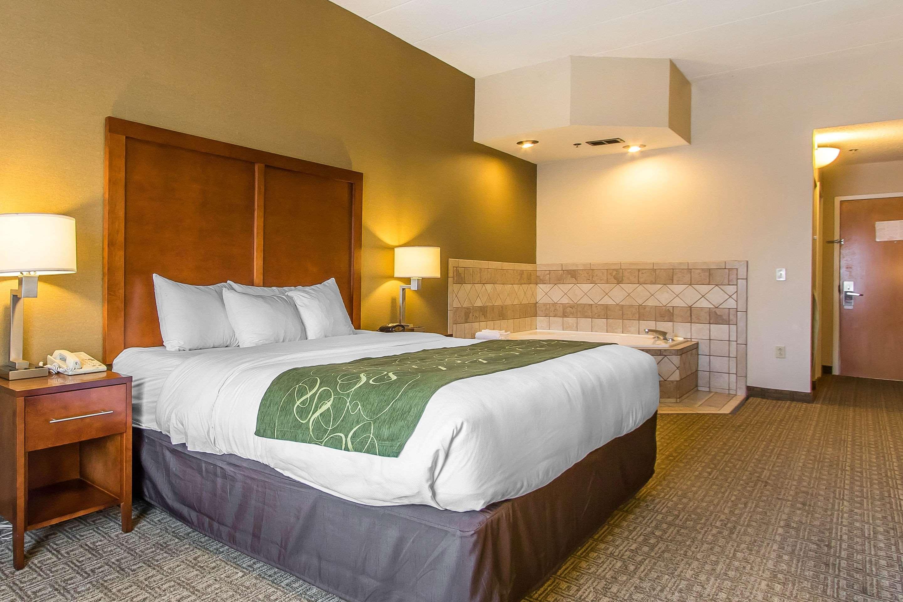 Comfort Suites Richmond Exteriér fotografie
